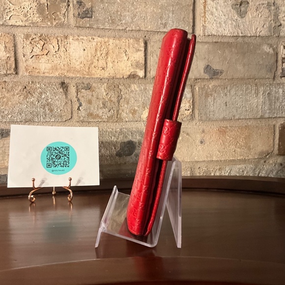 AUTHENTIC GUCCI RED LEATHER CONTINENTAL WALLET - Picture 6 of 15